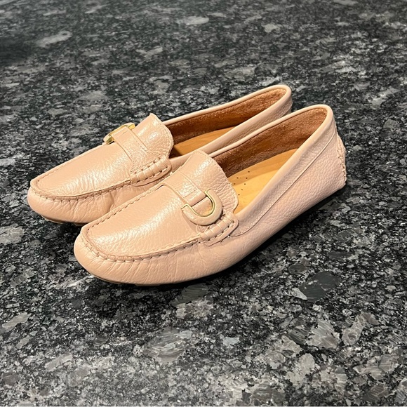 Rockport Bayview Ring Loafer Car Shoe Like New Tan/Nude/Pink 6.5 Leather Trutech - Picture 2 of 3